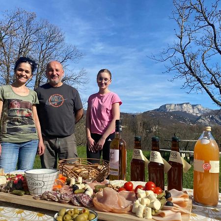 Le Perchoir Du Vercors - Panorama Sur Les Cimes Saint-André-en-Royans Eksteriør billede